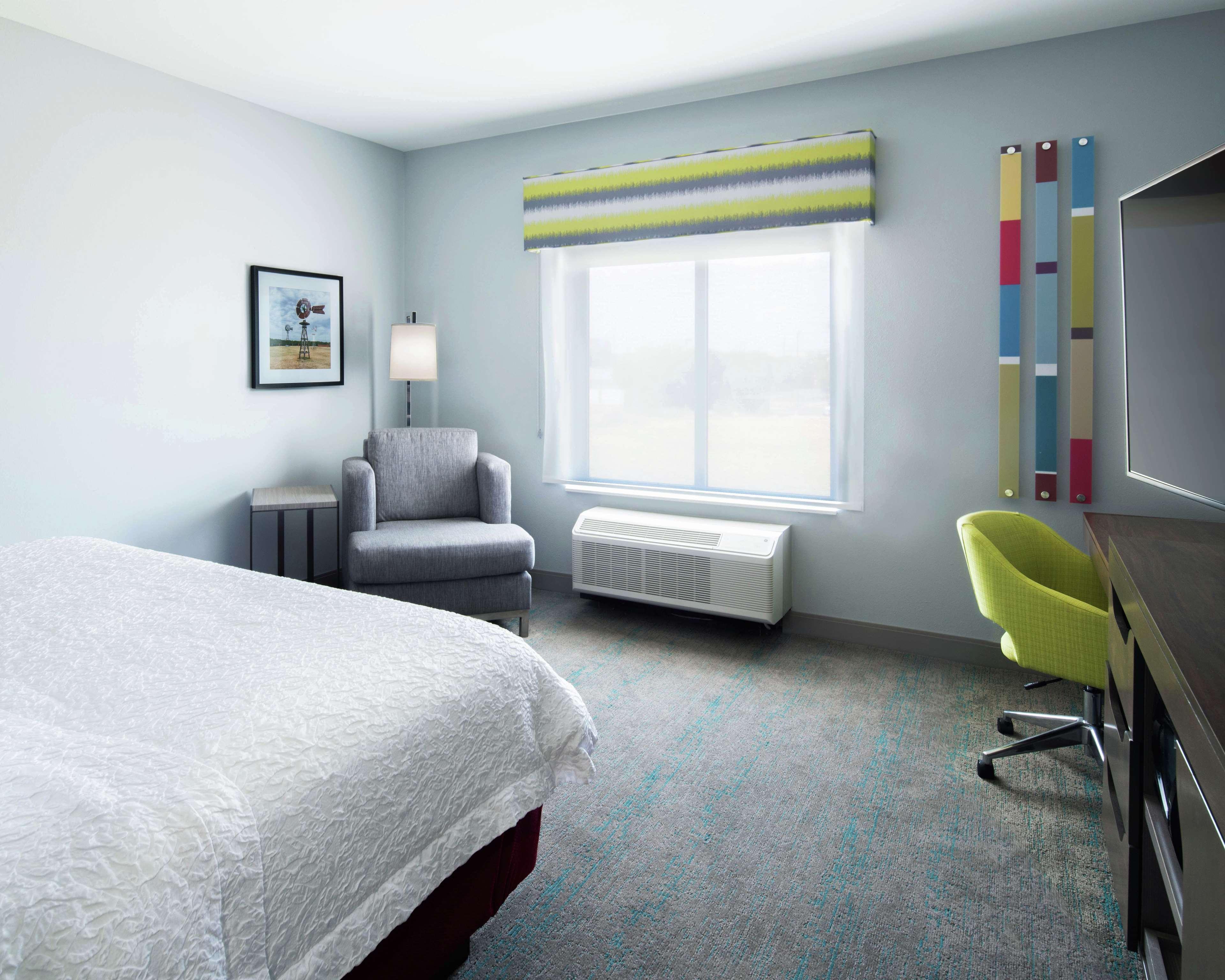 Hampton Inn & Suites Лъбък Екстериор снимка