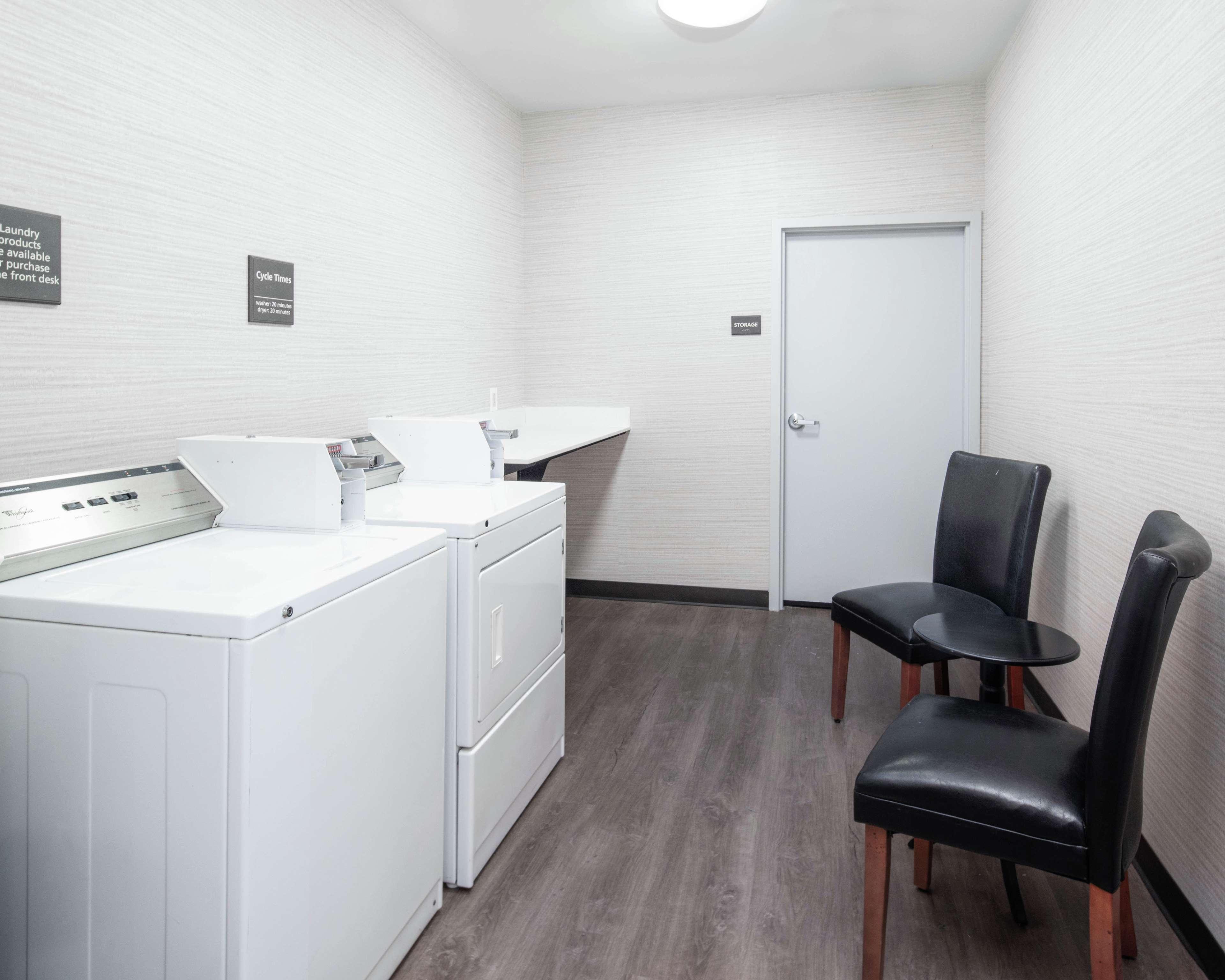 Hampton Inn & Suites Лъбък Екстериор снимка