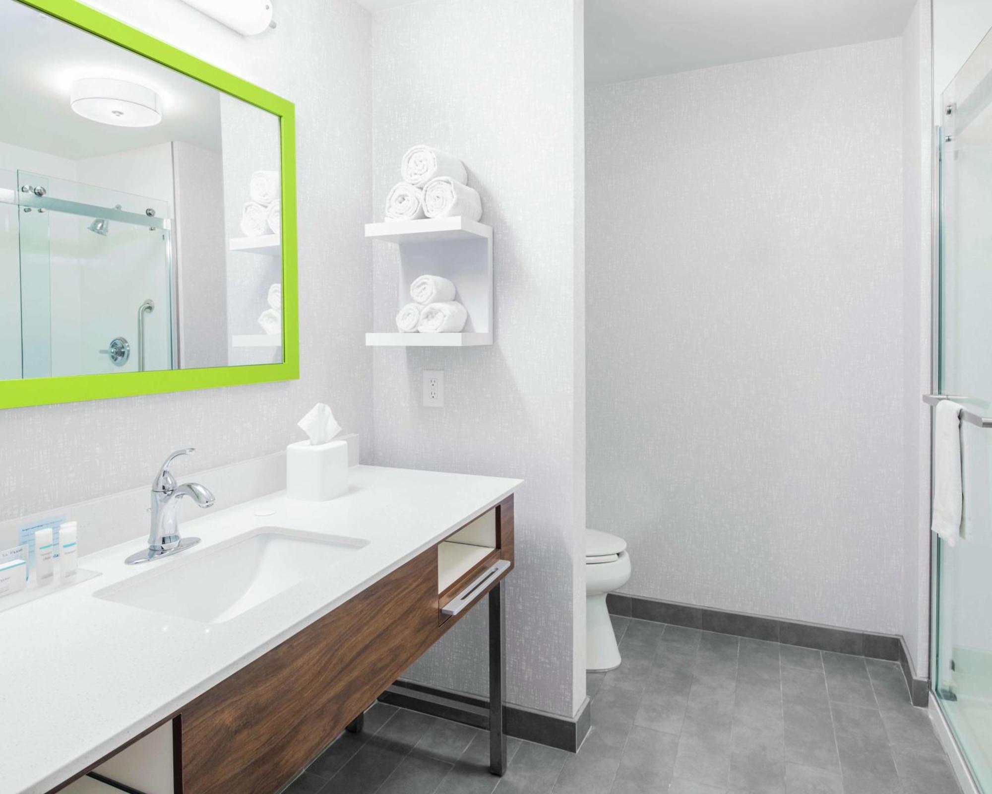 Hampton Inn & Suites Лъбък Екстериор снимка