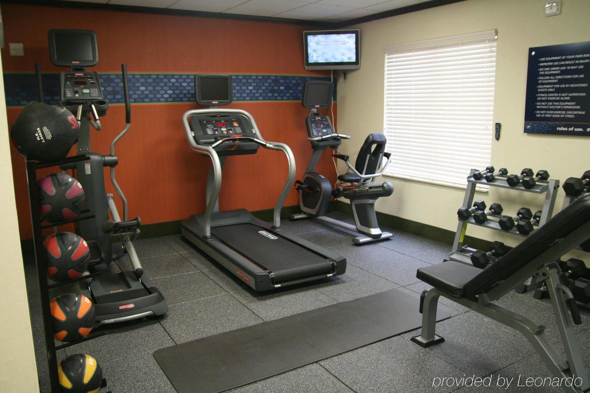 Hampton Inn & Suites Лъбък Съоръжения снимка