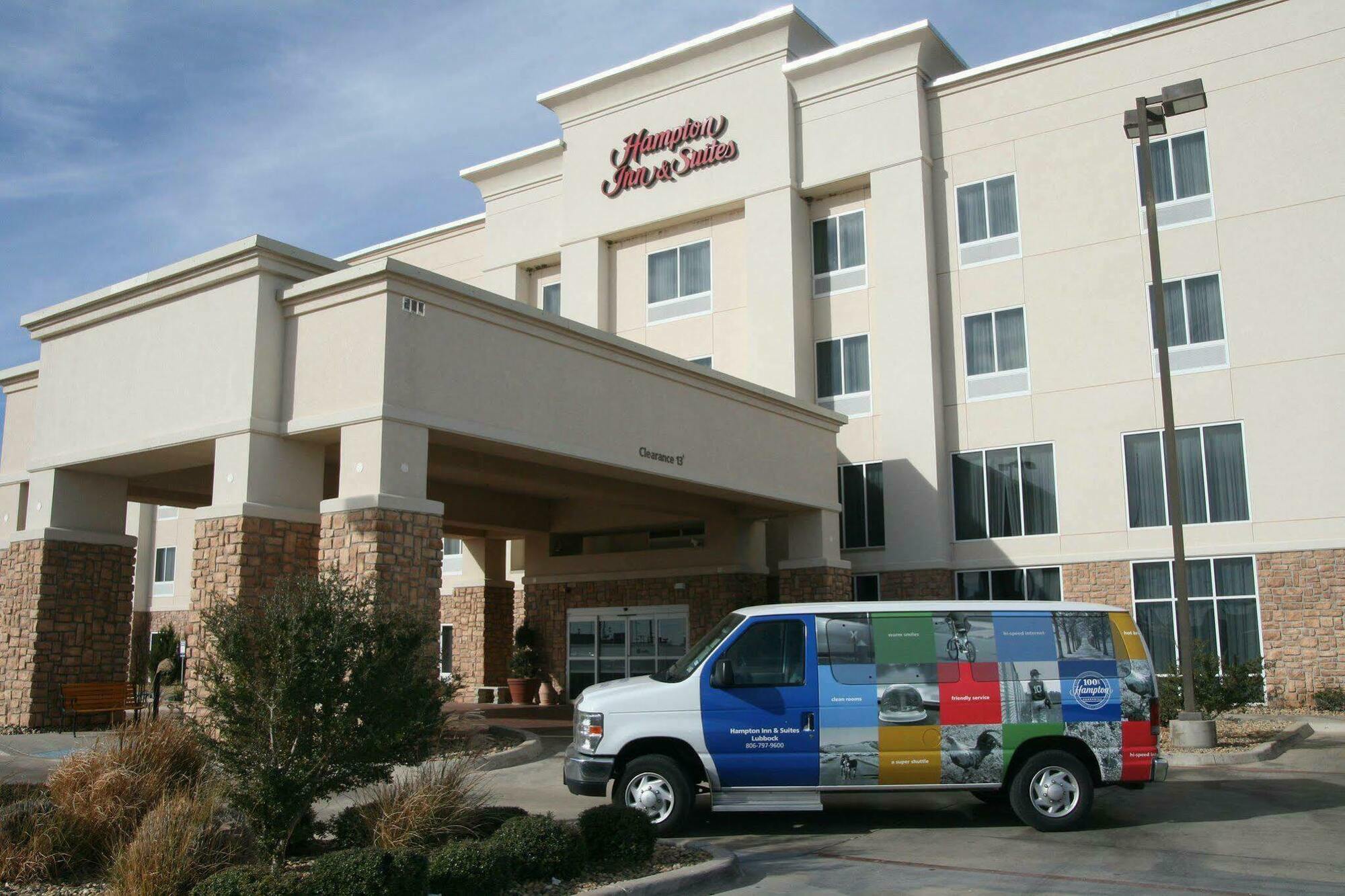 Hampton Inn & Suites Лъбък Екстериор снимка